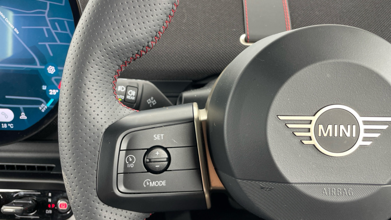 MINI Aceman 160kW SE Classic 54kWh 5dr Auto Electric Hatchback